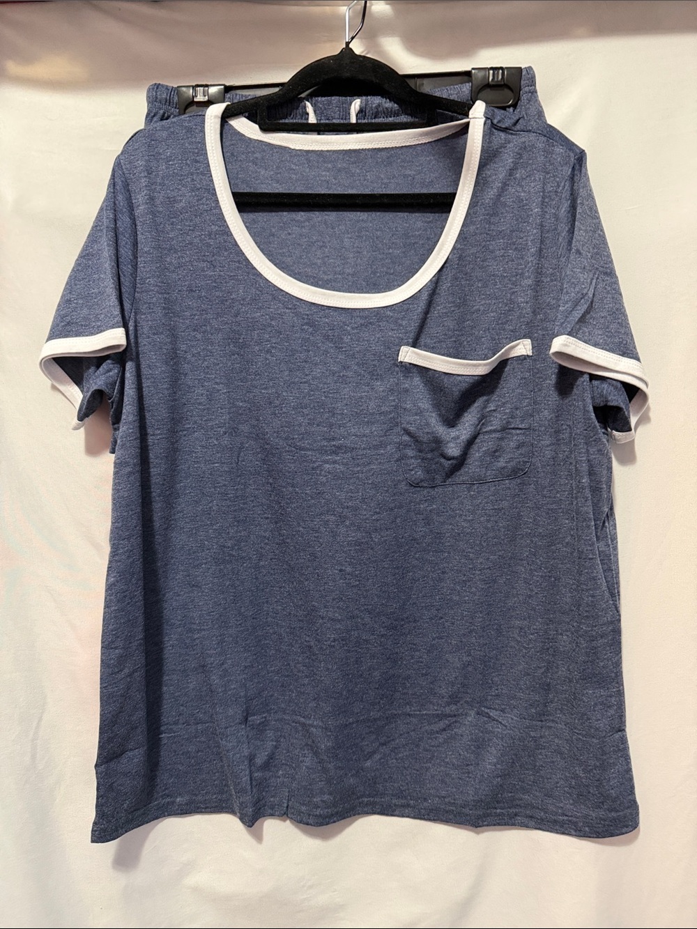 Women’s Navy Blue Scoop Neck Short Sleeve Top with Contrast Trim and shorts set